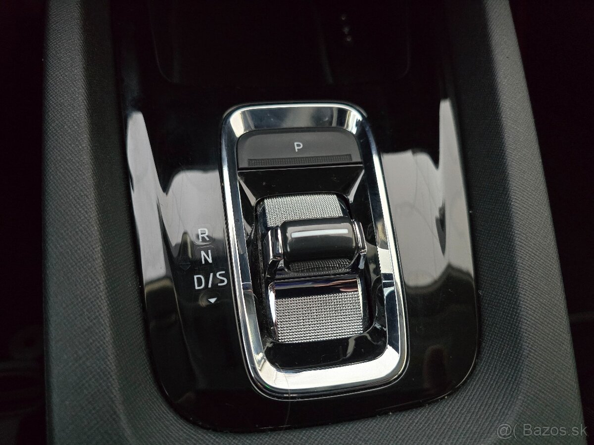 Škoda Octavia Combi 2.0 TDI SCR Ambition DSG - 20