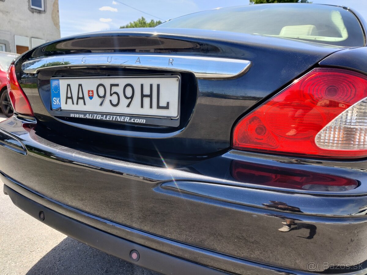 Jaguar X - 20