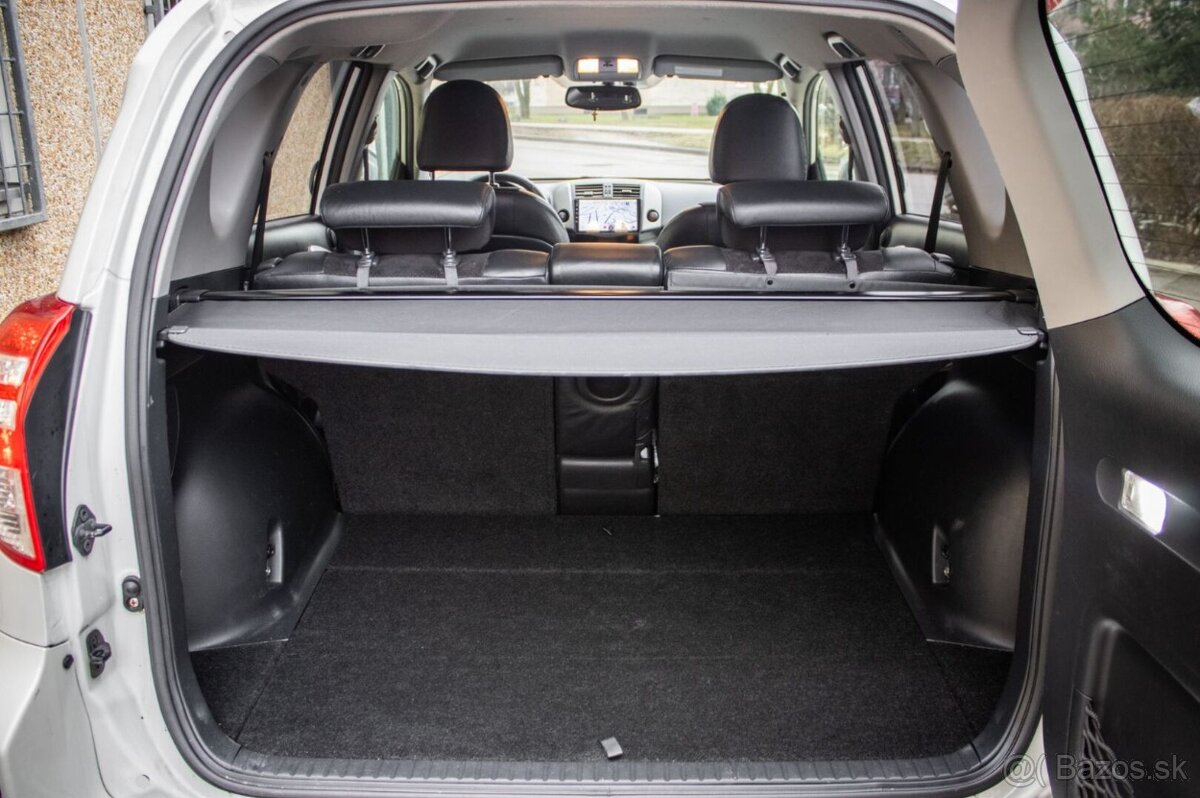 Toyota RAV4 2.2 D-4D 110kw MT/6 2013 - 20