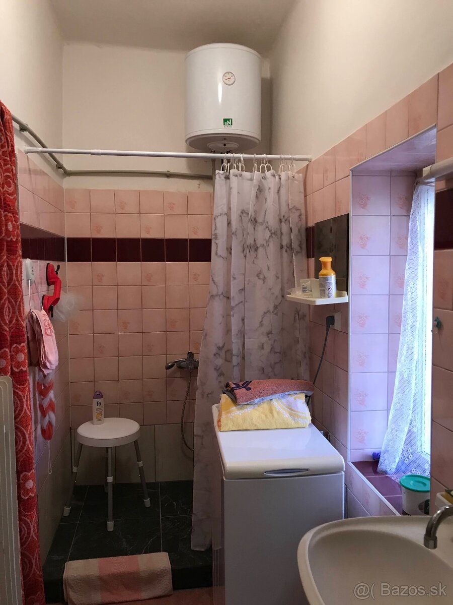 Predaj 3 izbový dom v obci Hronský Beňadik. - 20