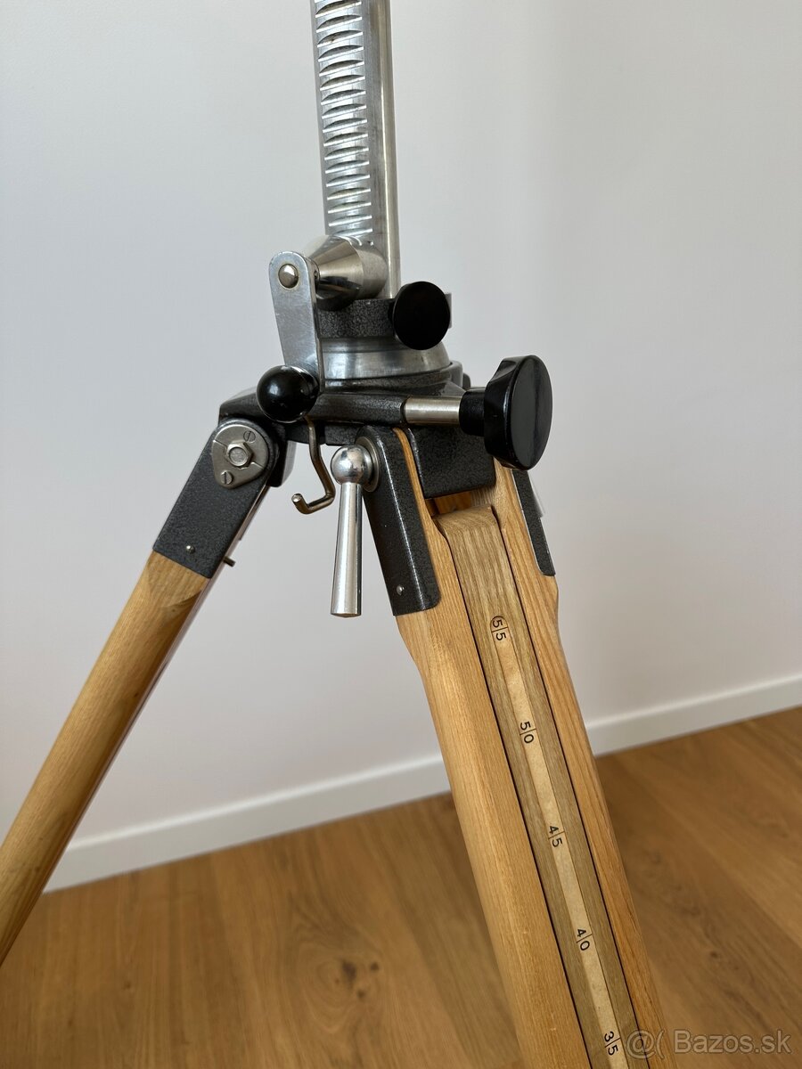 Drevený statív (Meopta/Pentacon) - robustný a stabilný - 20