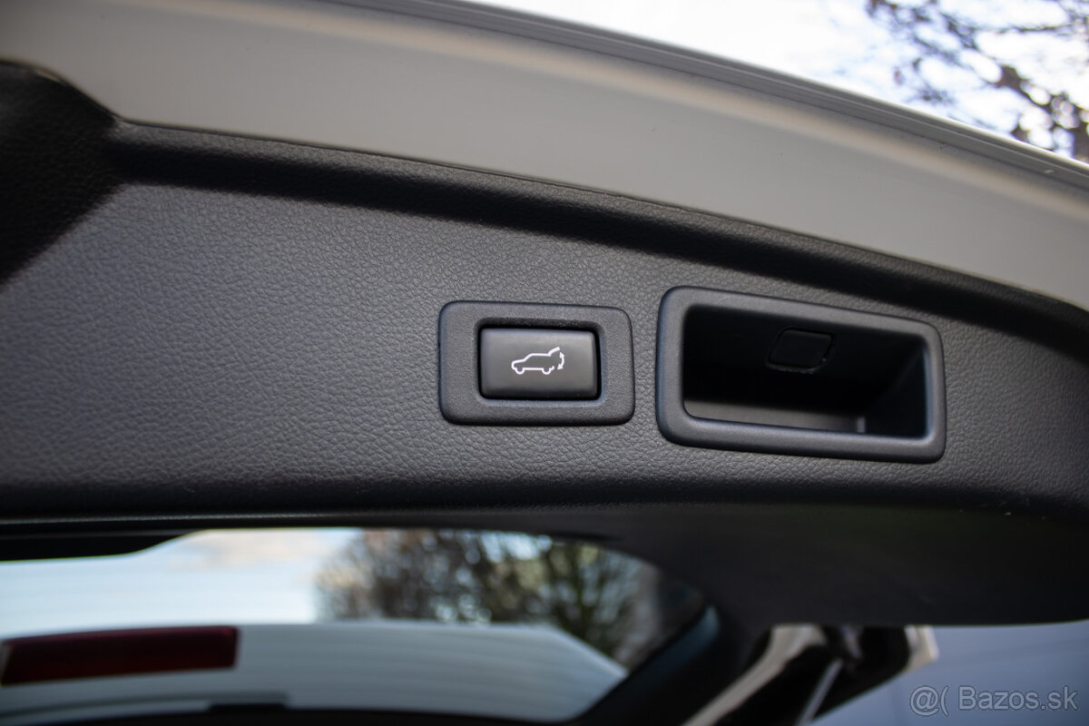 Subaru Forester 2.0 XT CVT Sport automat - 20