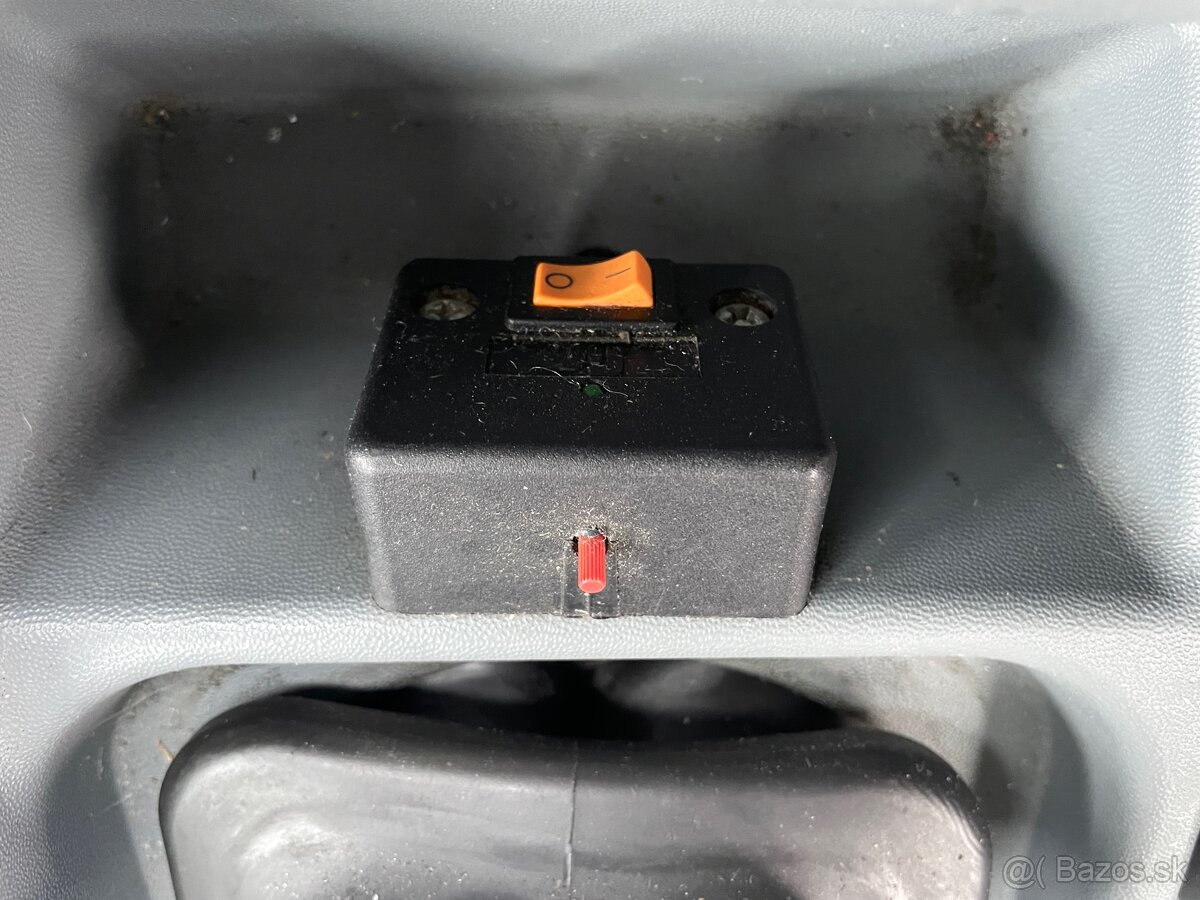 IVECO MASSIF - NA PREDAJ - 20