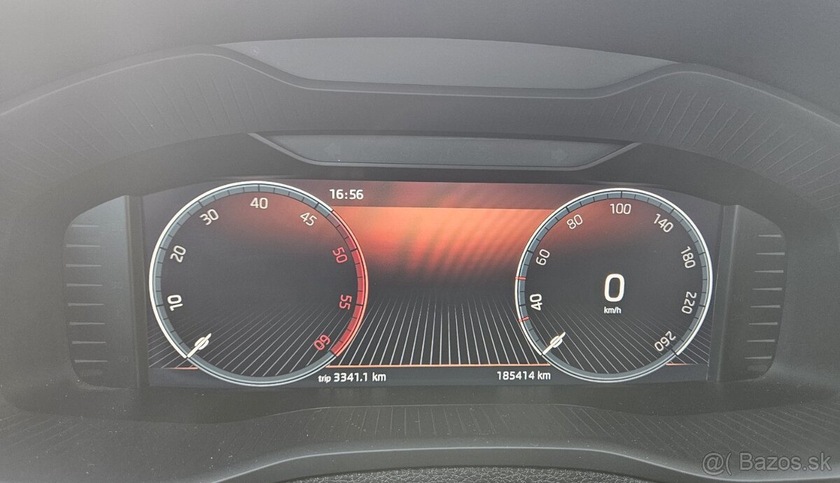 Škoda Karoq 2.0 TDI TOUR DSG - 20