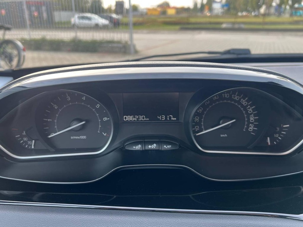 Peugeot 208 1.2 PureTech Active, 86 213km - 20