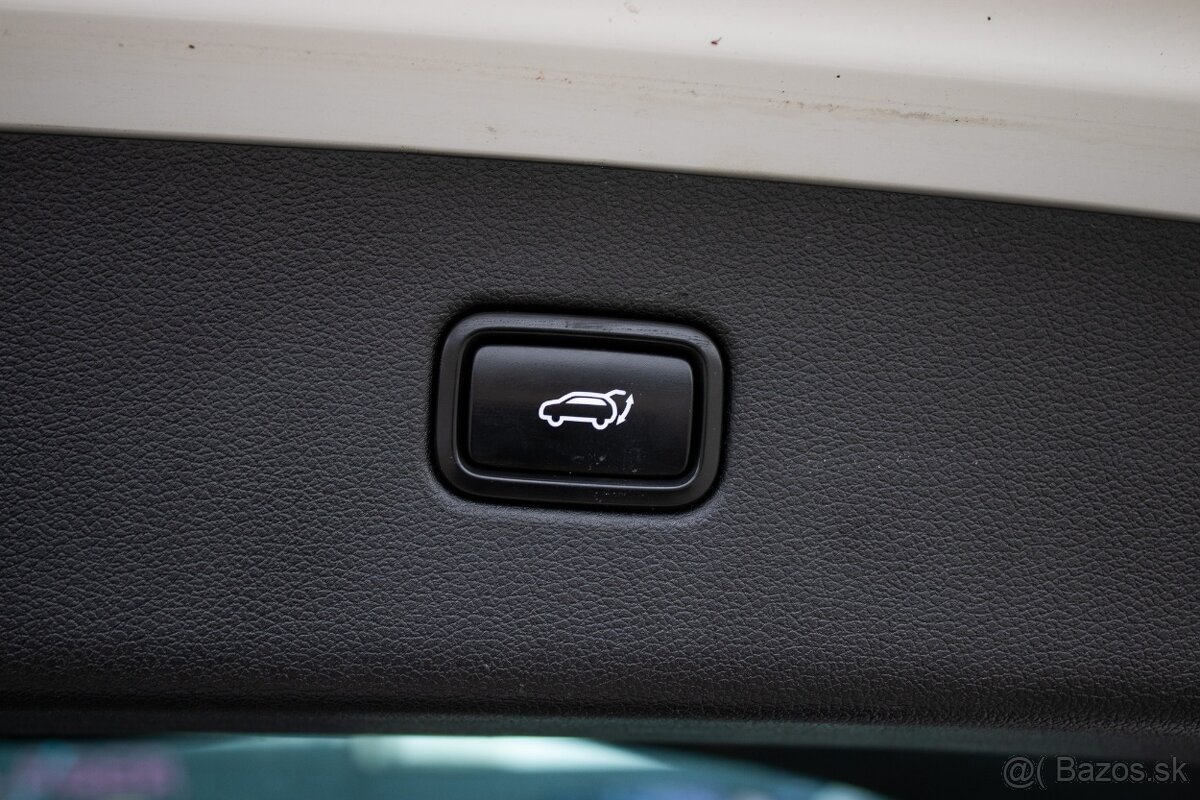 Hyundai Tucson 2.0CRDi 4x4 Premium A/T (2017) - 20