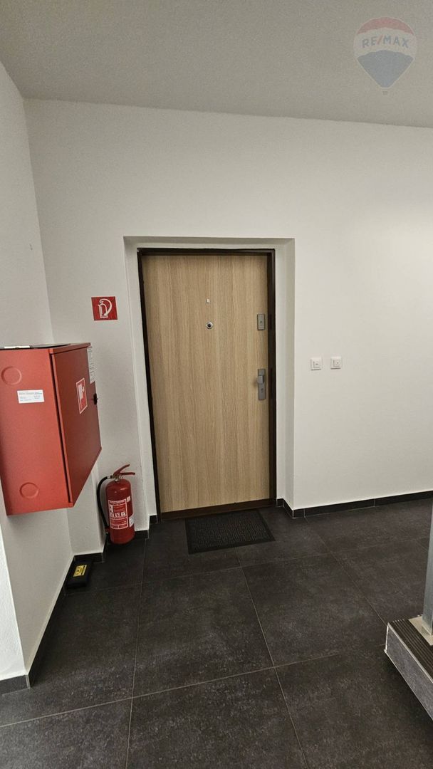 2izb.byt s vlastným kúrením, klímou a garážou - 20