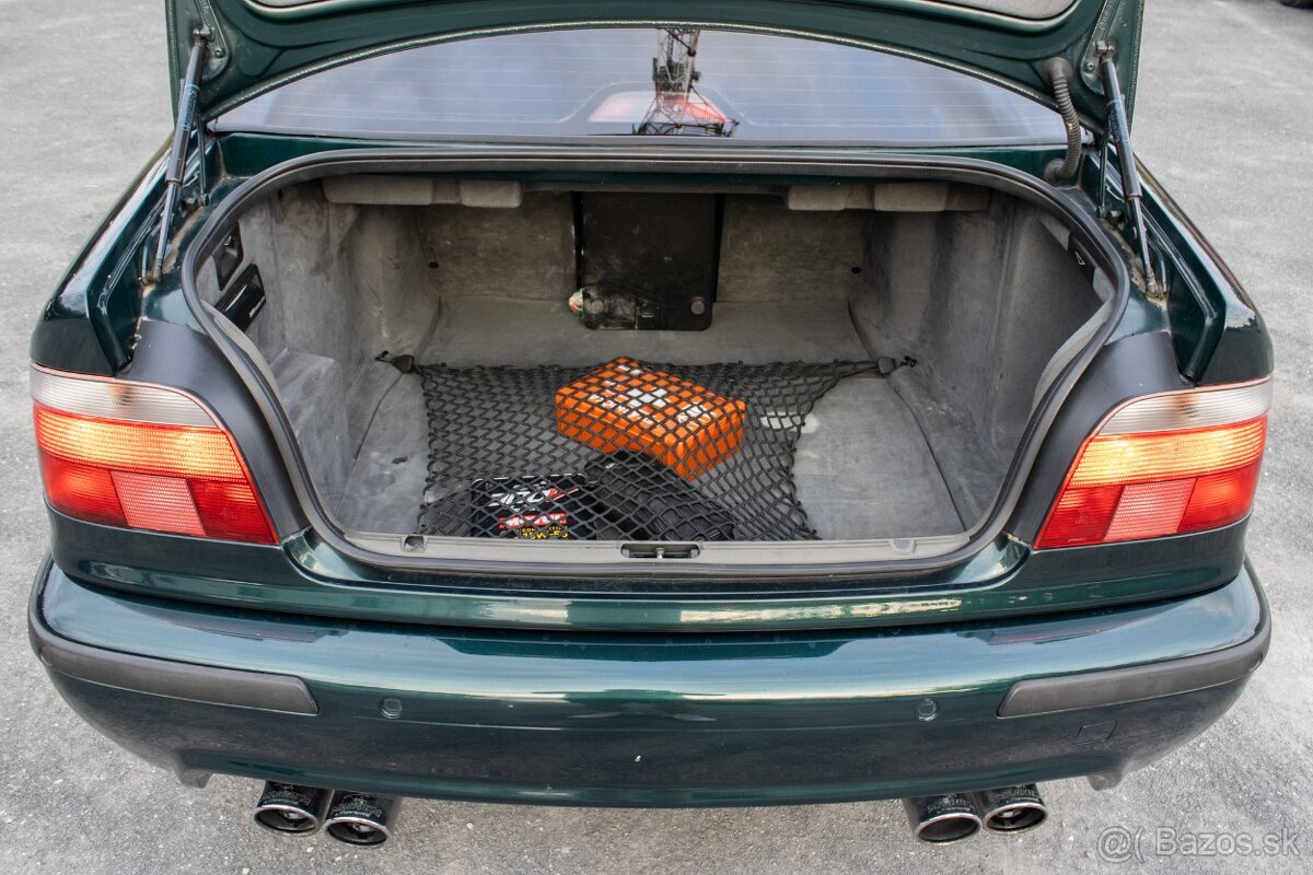 BMW M5 5.0 V8 Manual Individual - 20