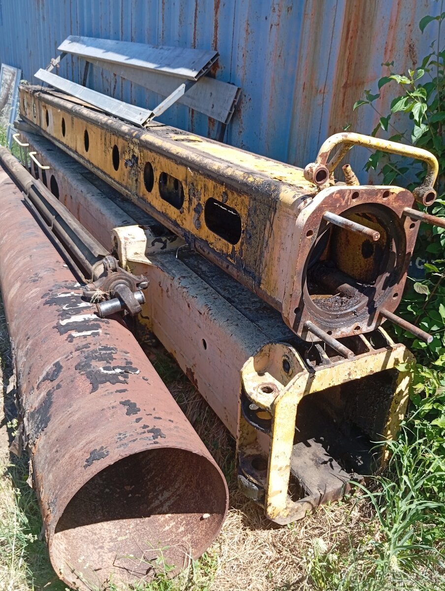 TATRA UDS NA NAHRADNE DIELY - 20