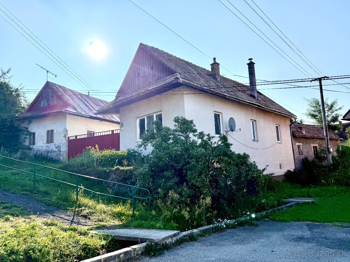 REZERVOVANÉ. Dva rodinné domy s pozemkom Dobrá Niva - 20