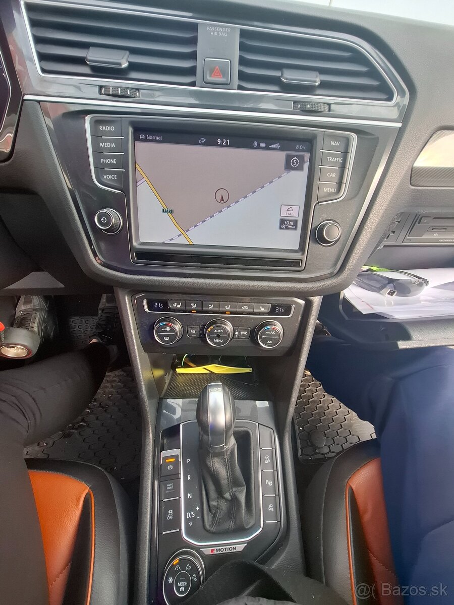 Volkswagen Tiguan 2.0 TSI - 20