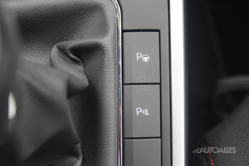 Seat Arona 1,0 TSi 85 kW FR - 20