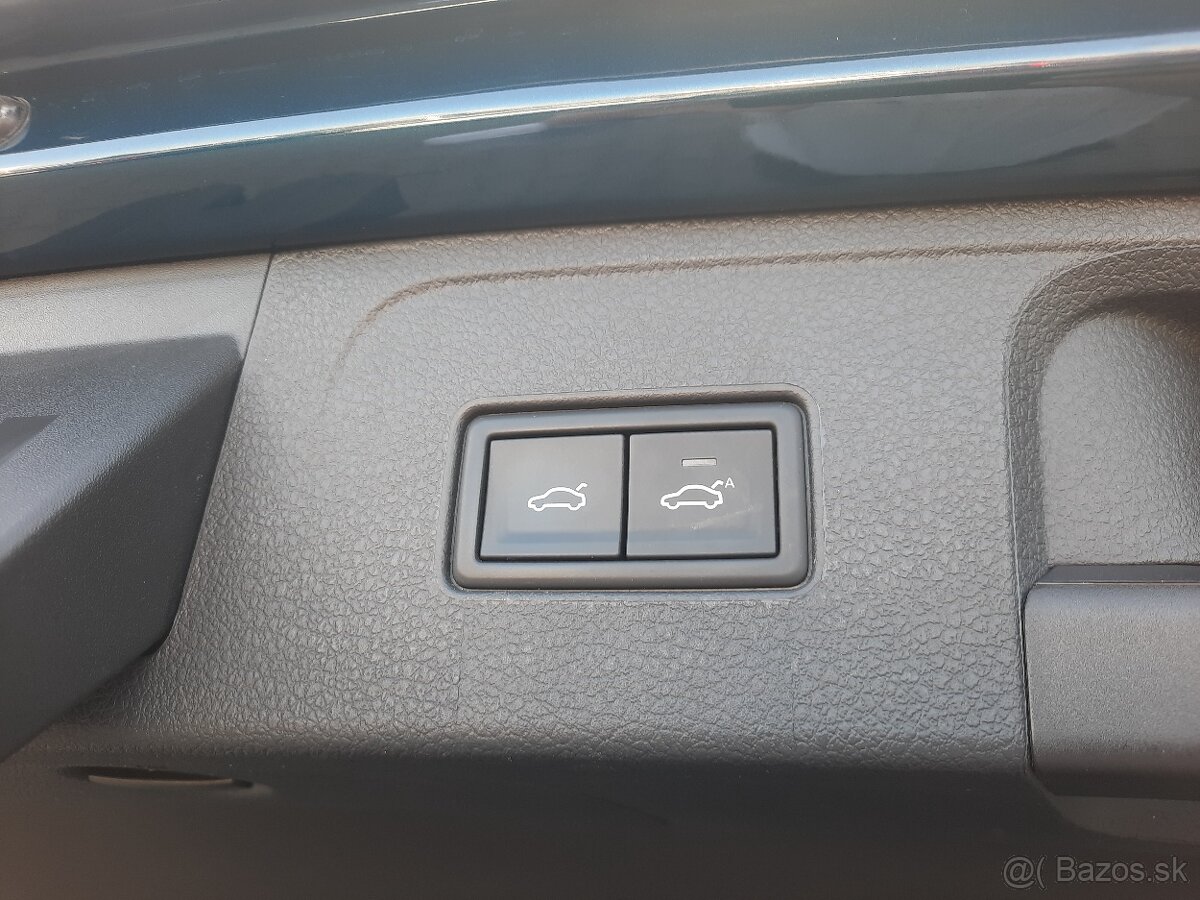 VW Passat Variant Var. Elegance R-Line 2.0 TDI DS7 - 20