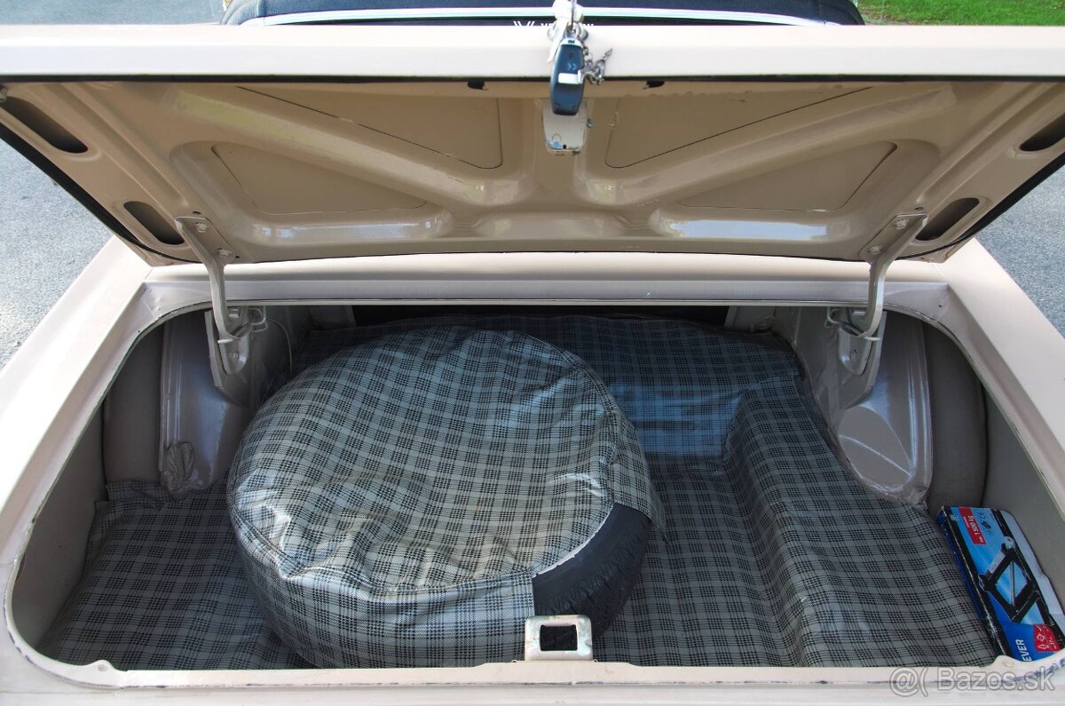 Ford Mustang 1966 - 20