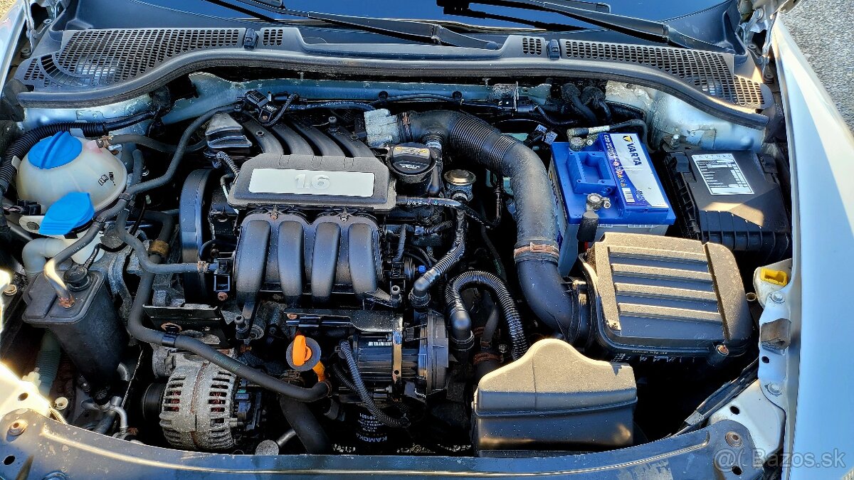 Škoda Octavia Combi 1.6 MPi Tour II benzín - 20