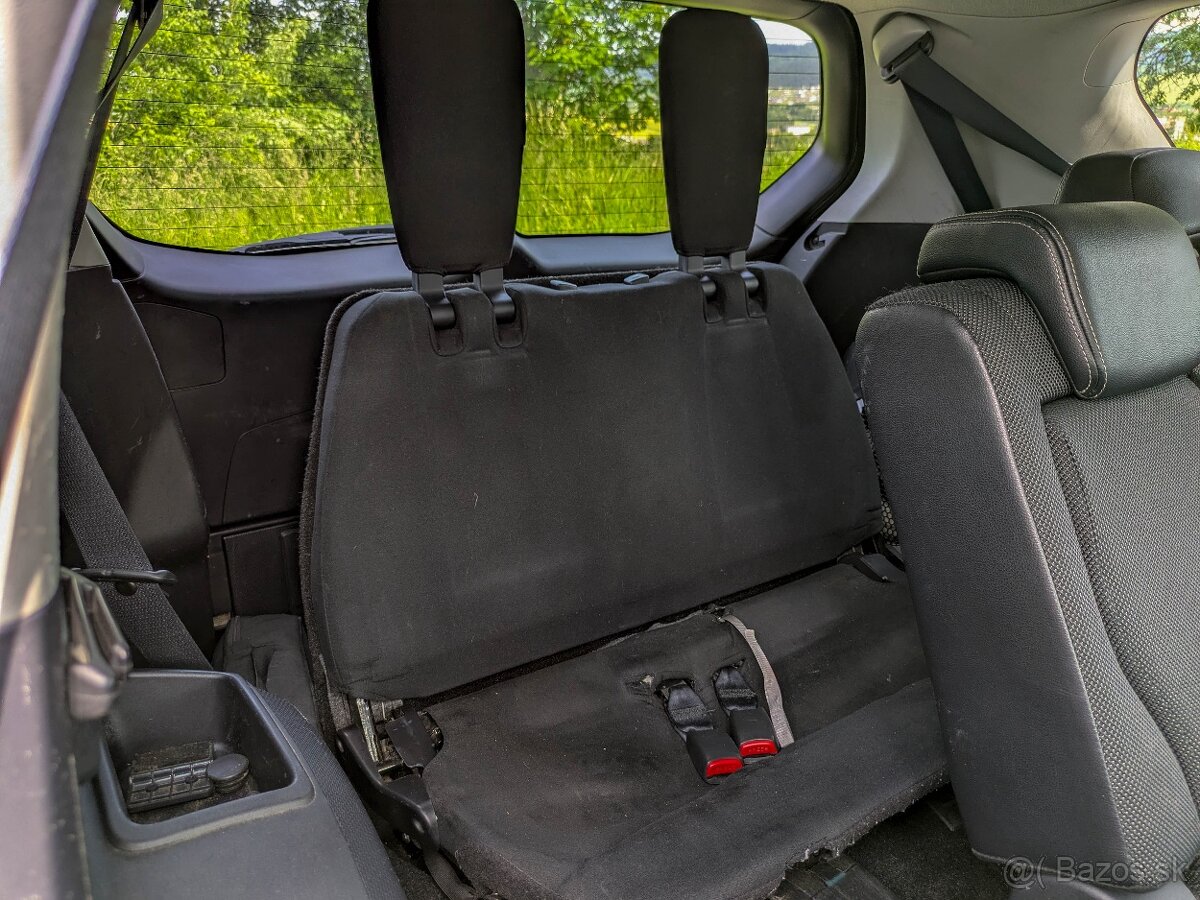 Mitsubishi Outlander 2.2 DI-D 130kW Intense+, 4x4, 7-miestne - 20
