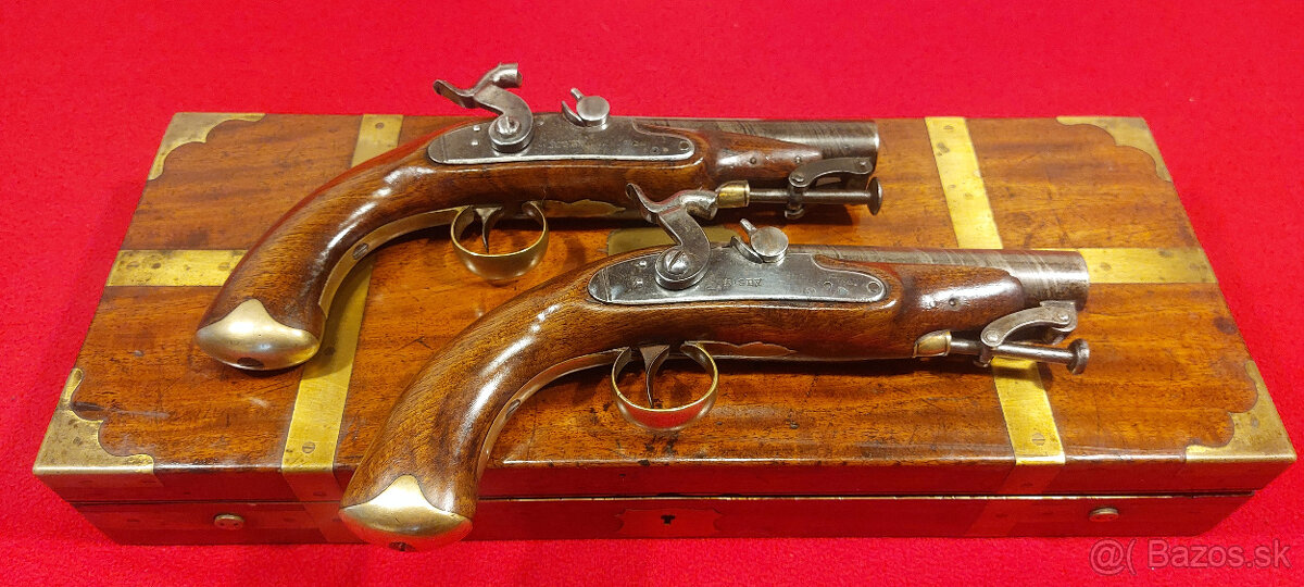 KAZETA S PERKUSNÝMI PIŠTOLAMI - 20