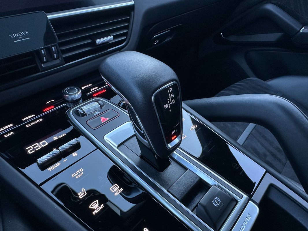 Porsche Cayenne GTS 4x4 A/T - 20