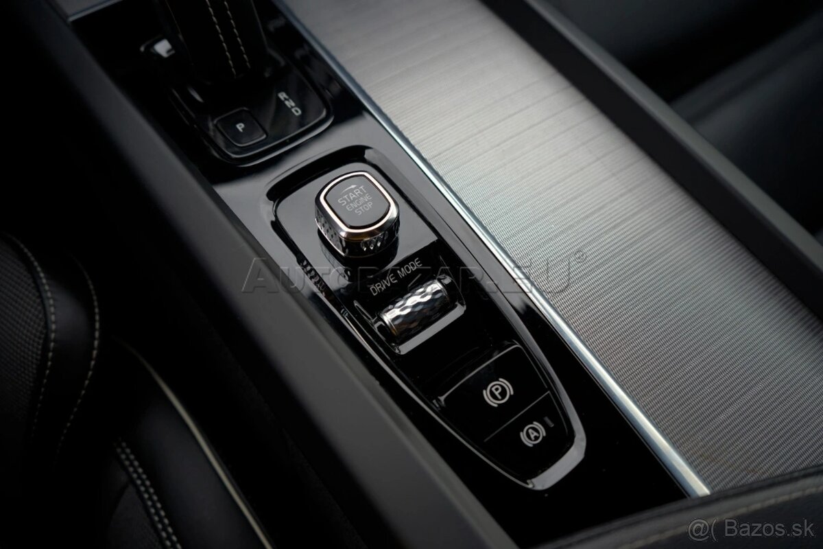 Volvo XC60 T6 Hybrid eAWD A/T R-design - 20