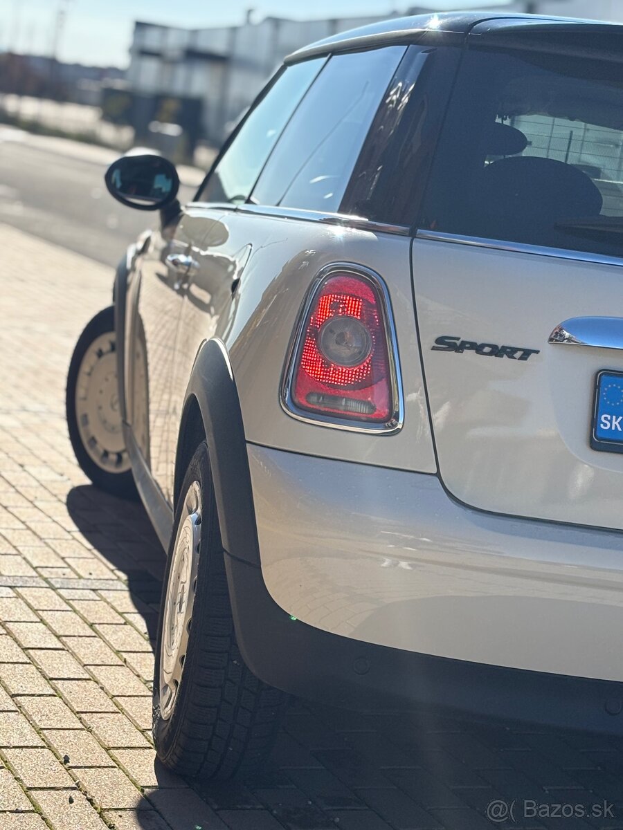 Mini Cooper Sport - 20