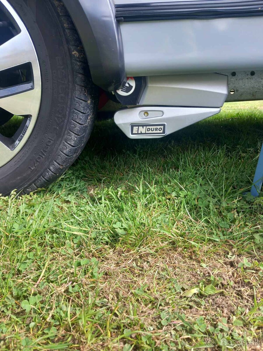 Knaus Sudwind 500 QDK obytný príves - 20