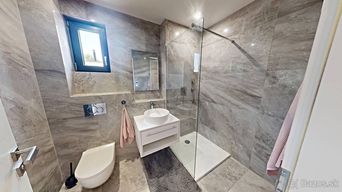 REZERVOVANÉ Nízkoenergetický 5i samostatne stojaci rodinný - 20