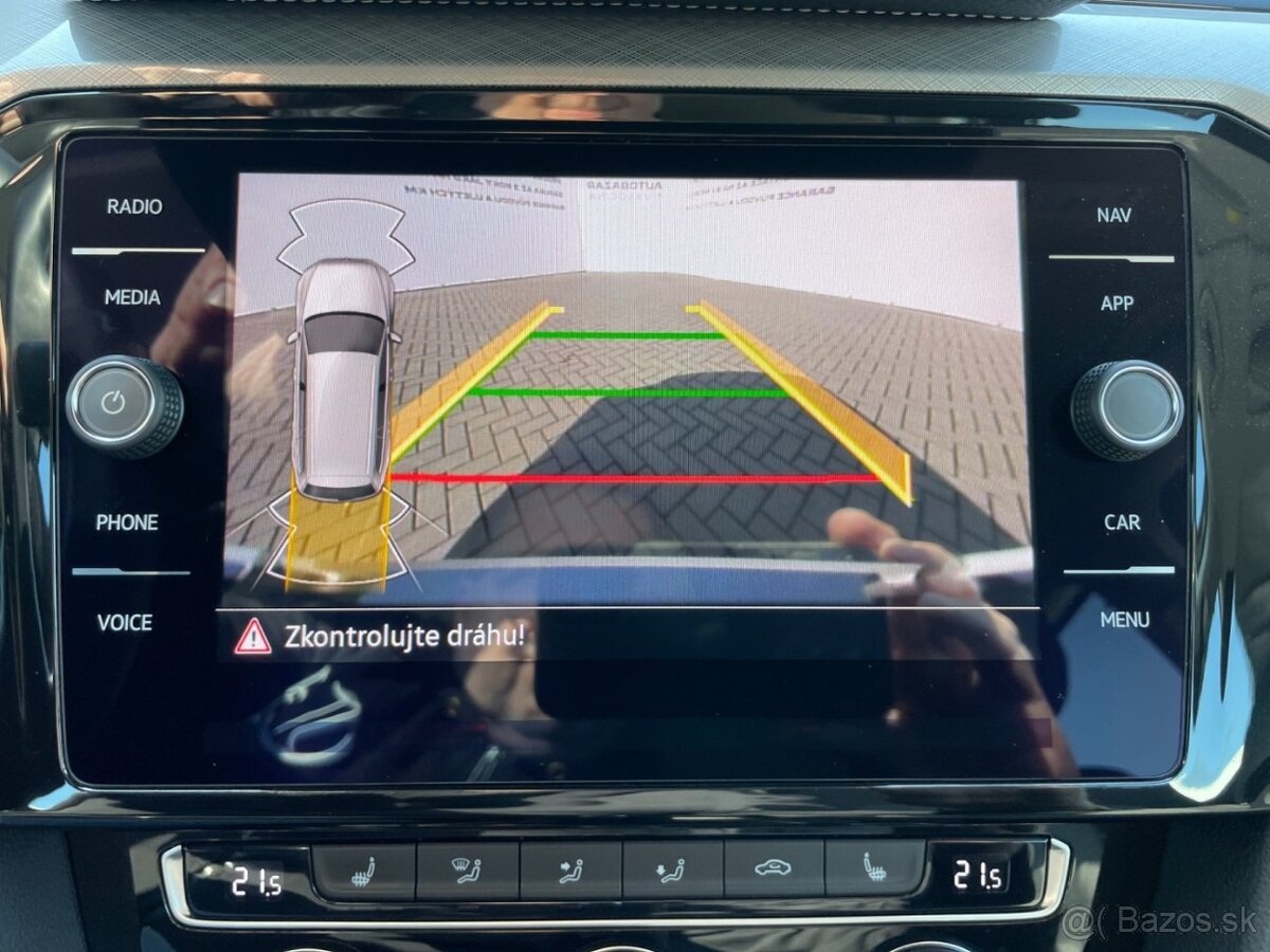 Volkswagen Passat 8.5 Com. 2.0TDI 110KW DSG - 20