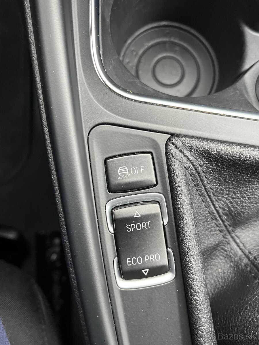 Predám BMW 318i Combi - 20