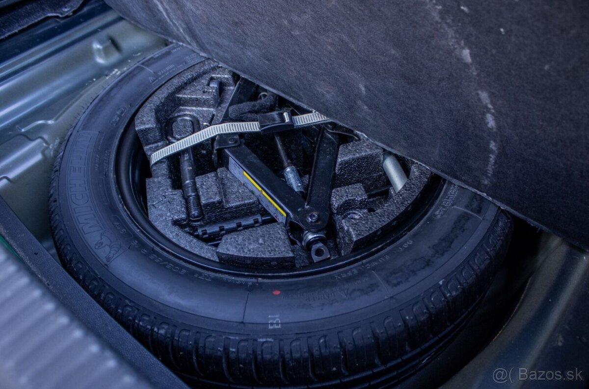 Škoda Superb 2.0 TDI Ambition - 20