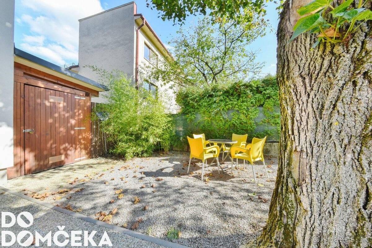 DO DOMČEKA | Priestranná vila v komplexe so štedrým pozemkom - 20