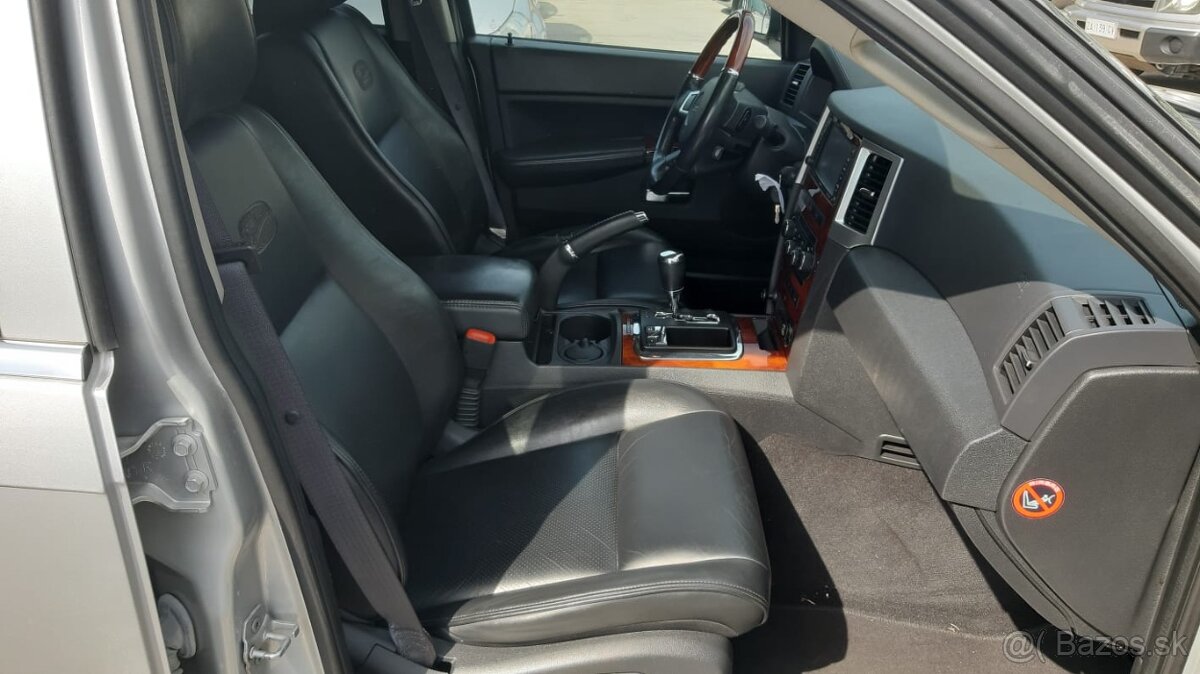 Jeep Grand Cherokee WK/WH - 20