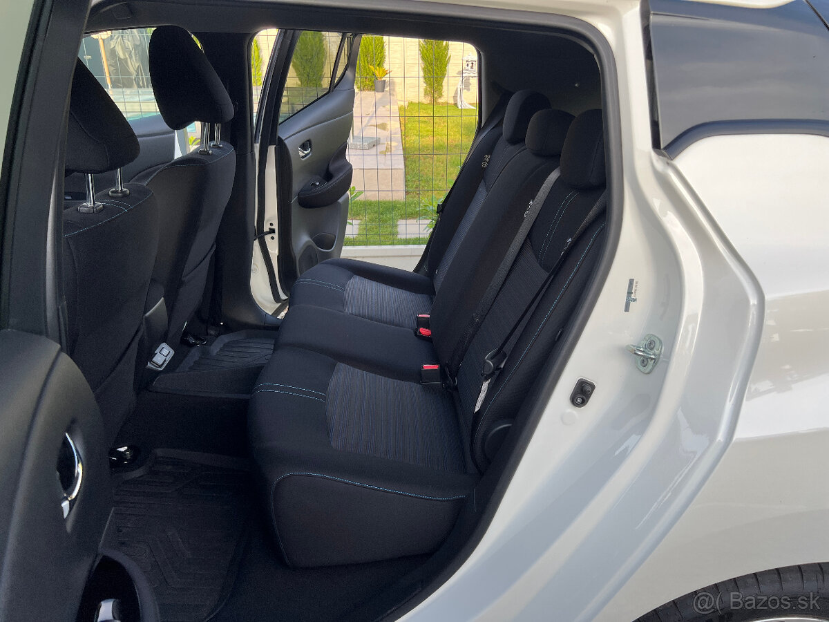 Nissan Leaf N-Connecta 40KWH V ZÁRUKE 360 STUPŇOVÁ KAMERA - 20