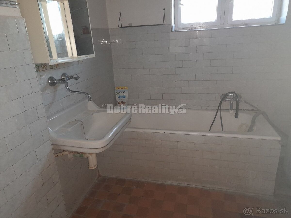 4 izbový dom Dvory nad Žitavou - 20