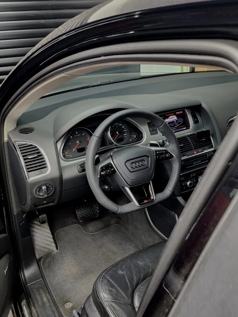 Krásny AUDI sportovy volant kozeny zrezany perforovany - 20