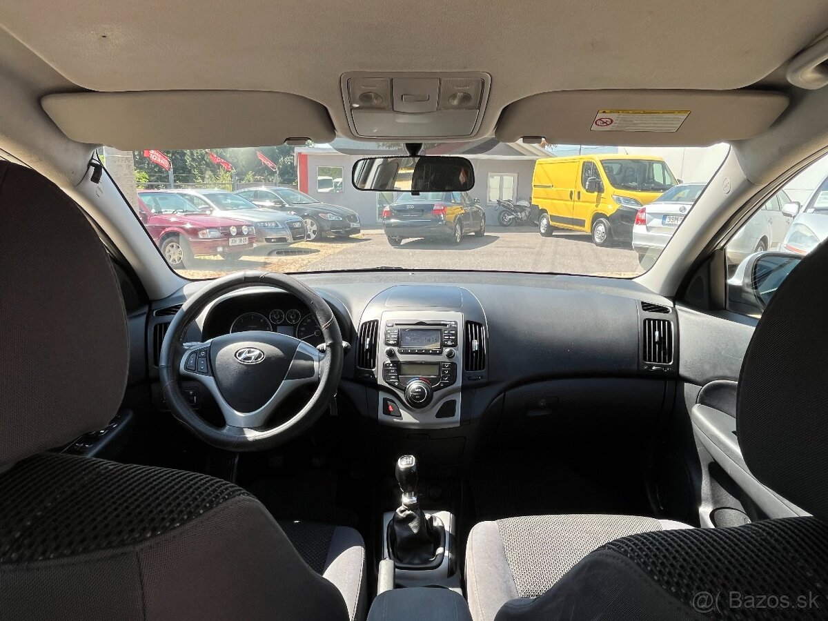 Hyundai i30 1.6CRDi 66kw - 20