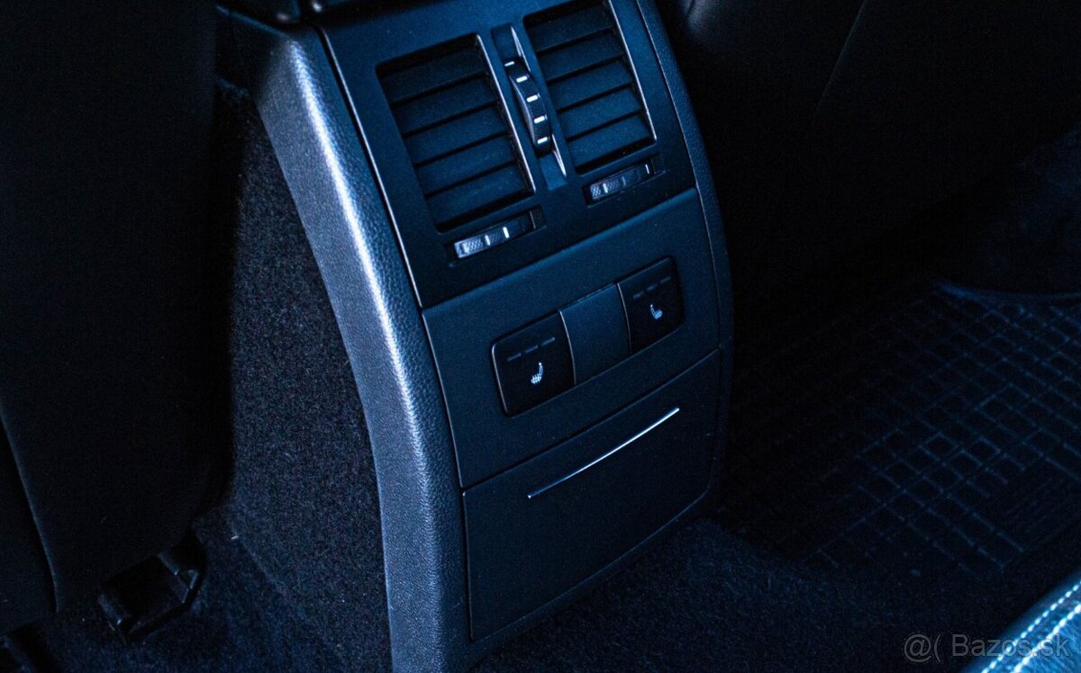 Škoda Octavia Combi RS 2.0 TDI - 20