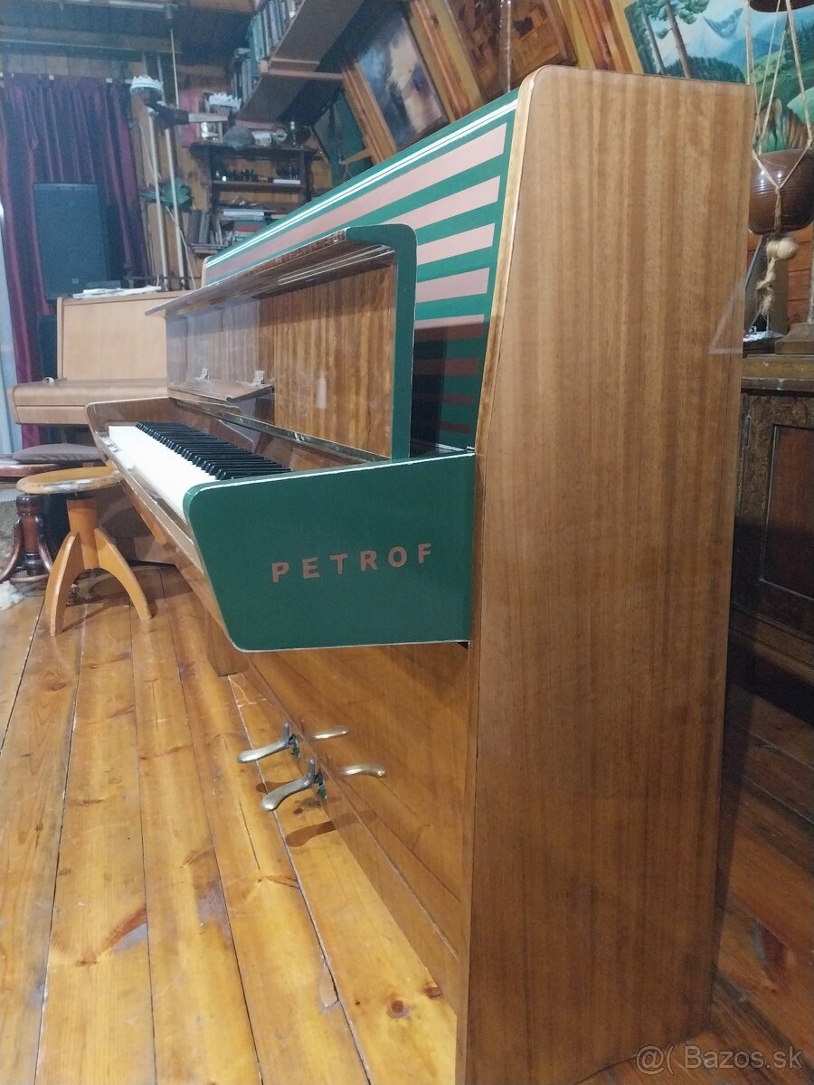 Luxusné Pianino Petrof ... znížená cena 1200e - 20
