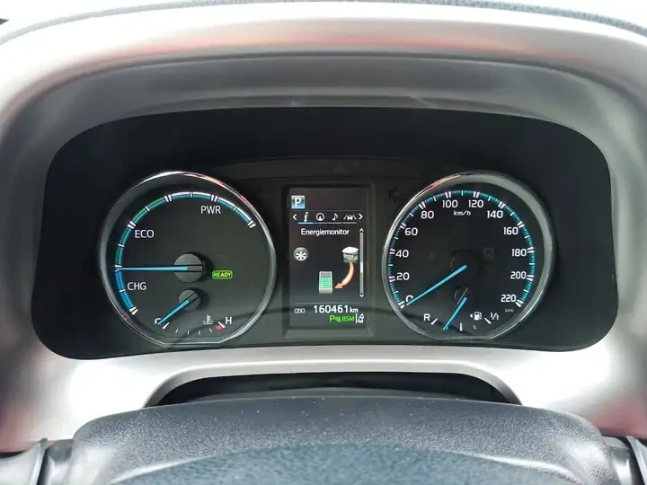 Toyota RAV4 Hybrid - 20