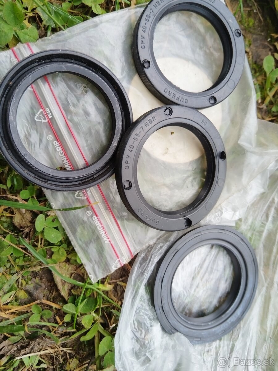 Felicia rôzne drobnosti, diely - 20