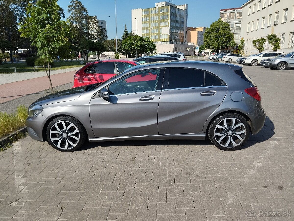 Mercedes Benz A - 20
