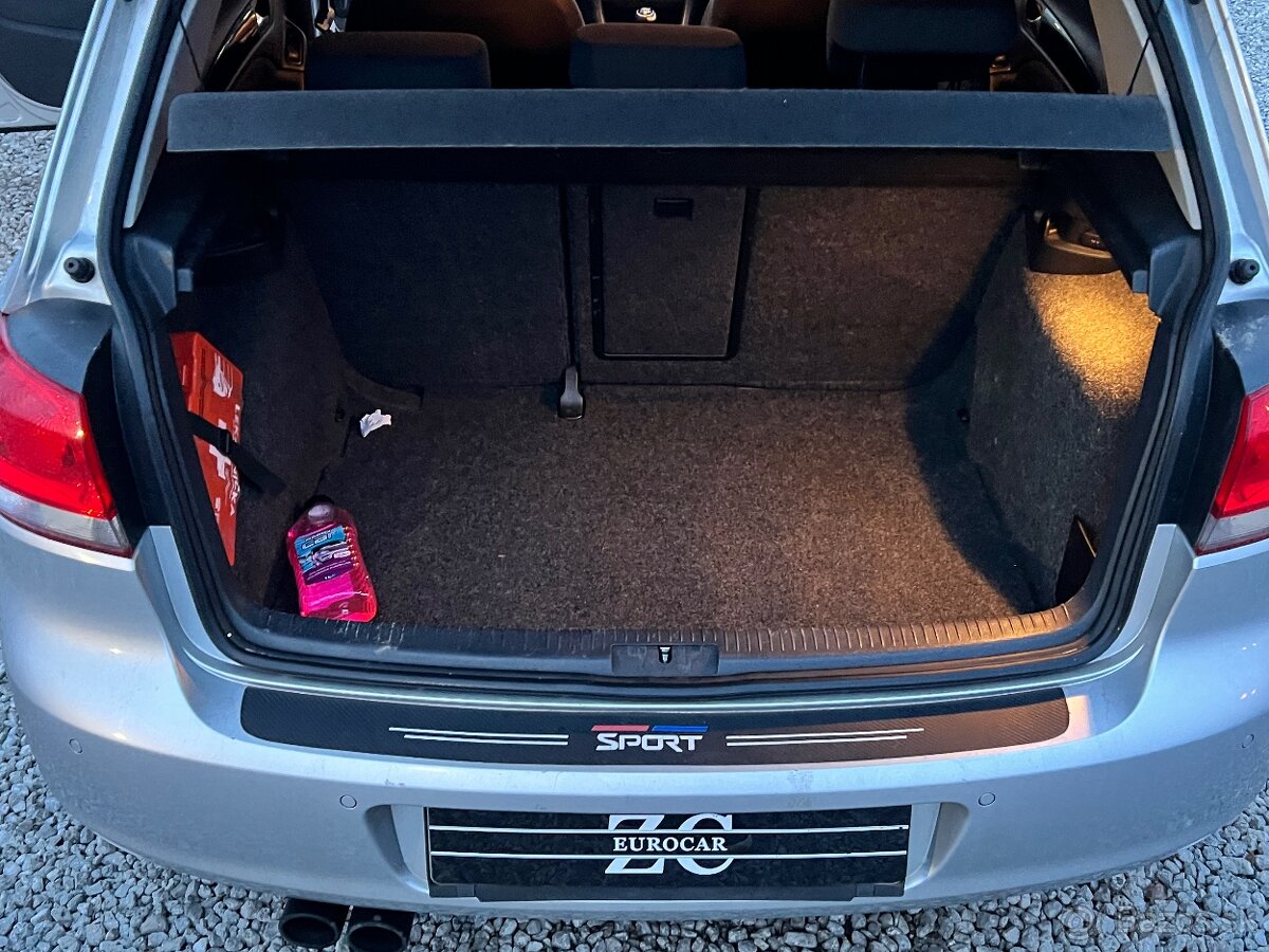 Volkswagen Golf 1.4 TSI 160k Highline - 20