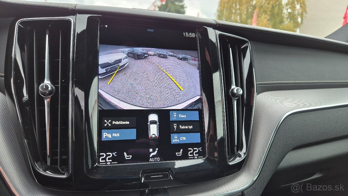 Volvo XC60 2.0 B4 mHEV DARK edition AWD - 20