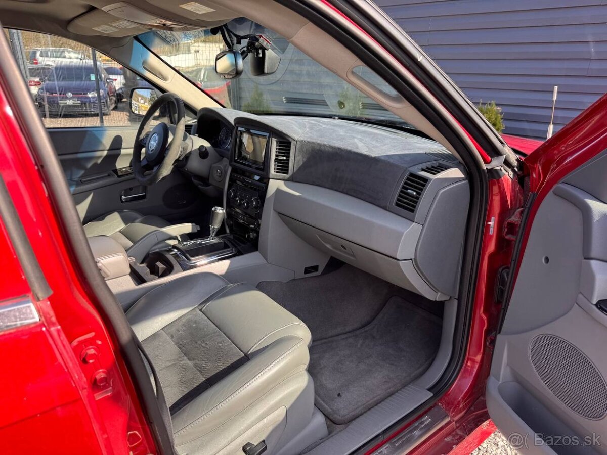 Jeep Grand Cherokee SRT 6.1 HEMI - 20