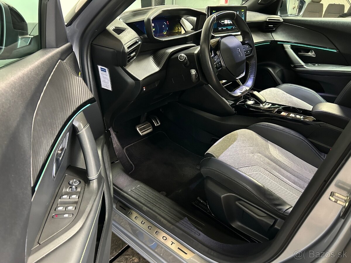 Peugeot 2008 e- GT Pack 136k - 20