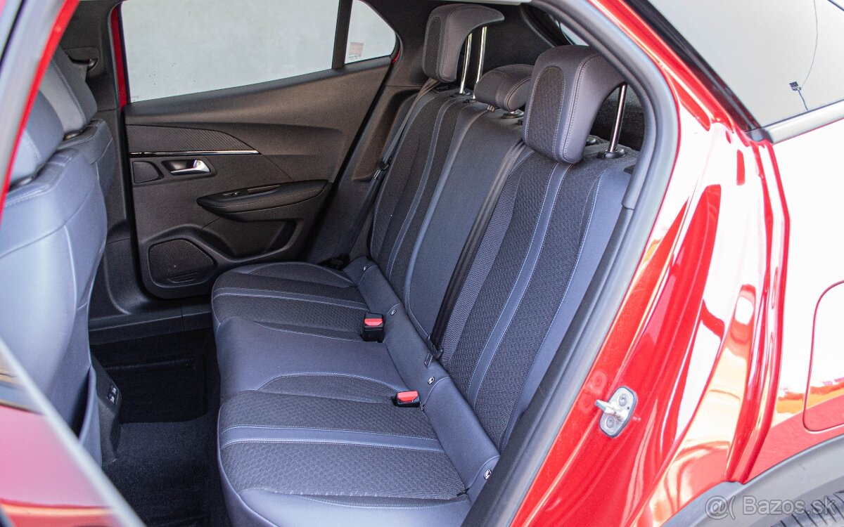 Peugeot 2008 1.2 PureTech Allure 96kW automat - 20