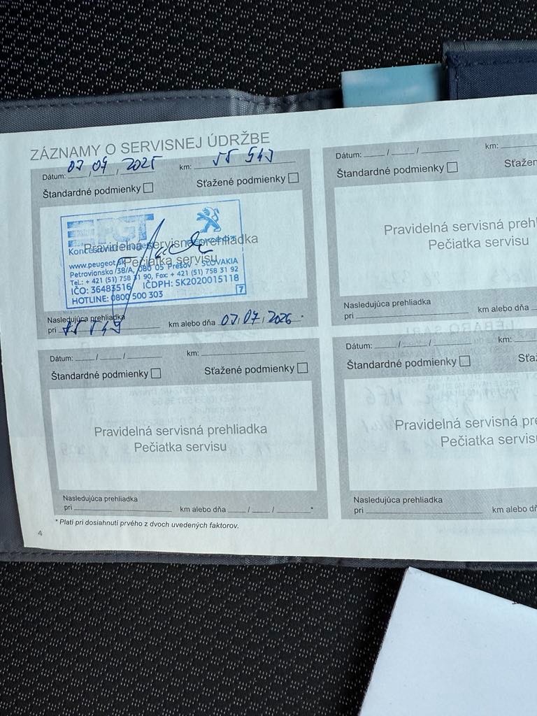 Peugeot 3008 GT automat diesel 96kw 67.000km - 20