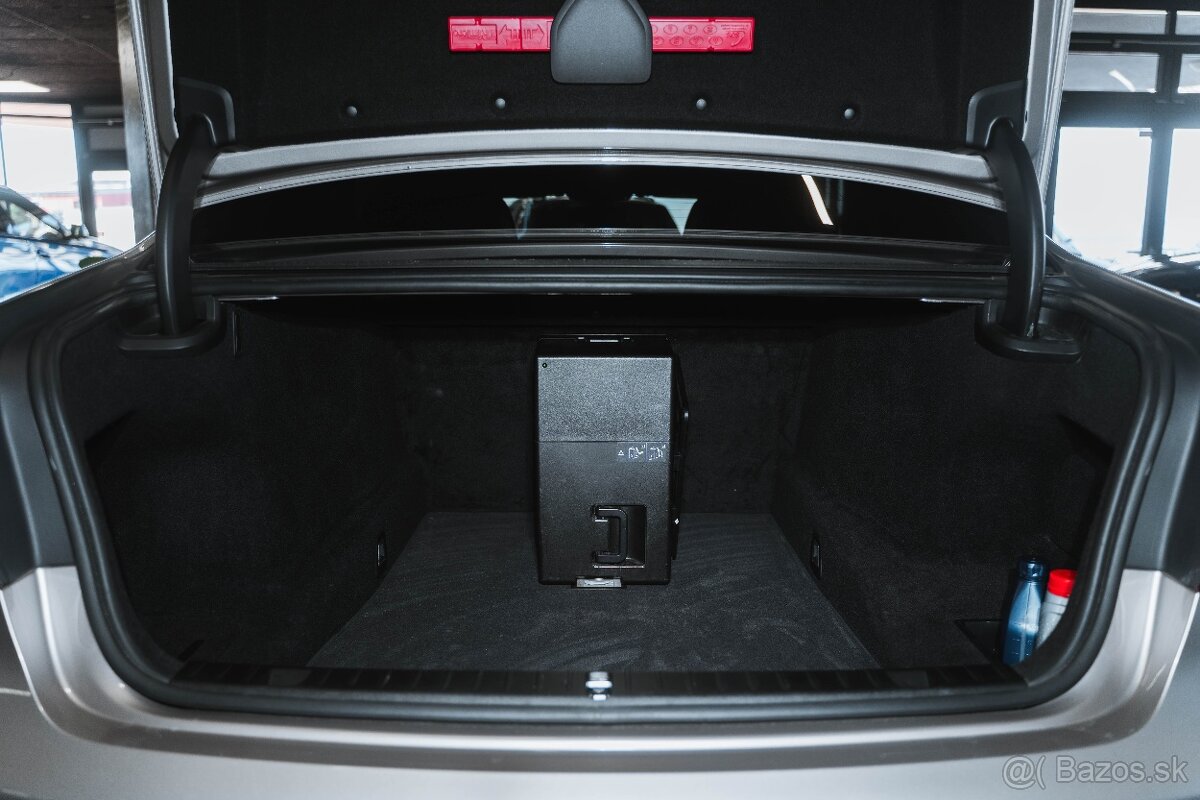 BMW 750Li xDrive INDIVIDUAL - 20