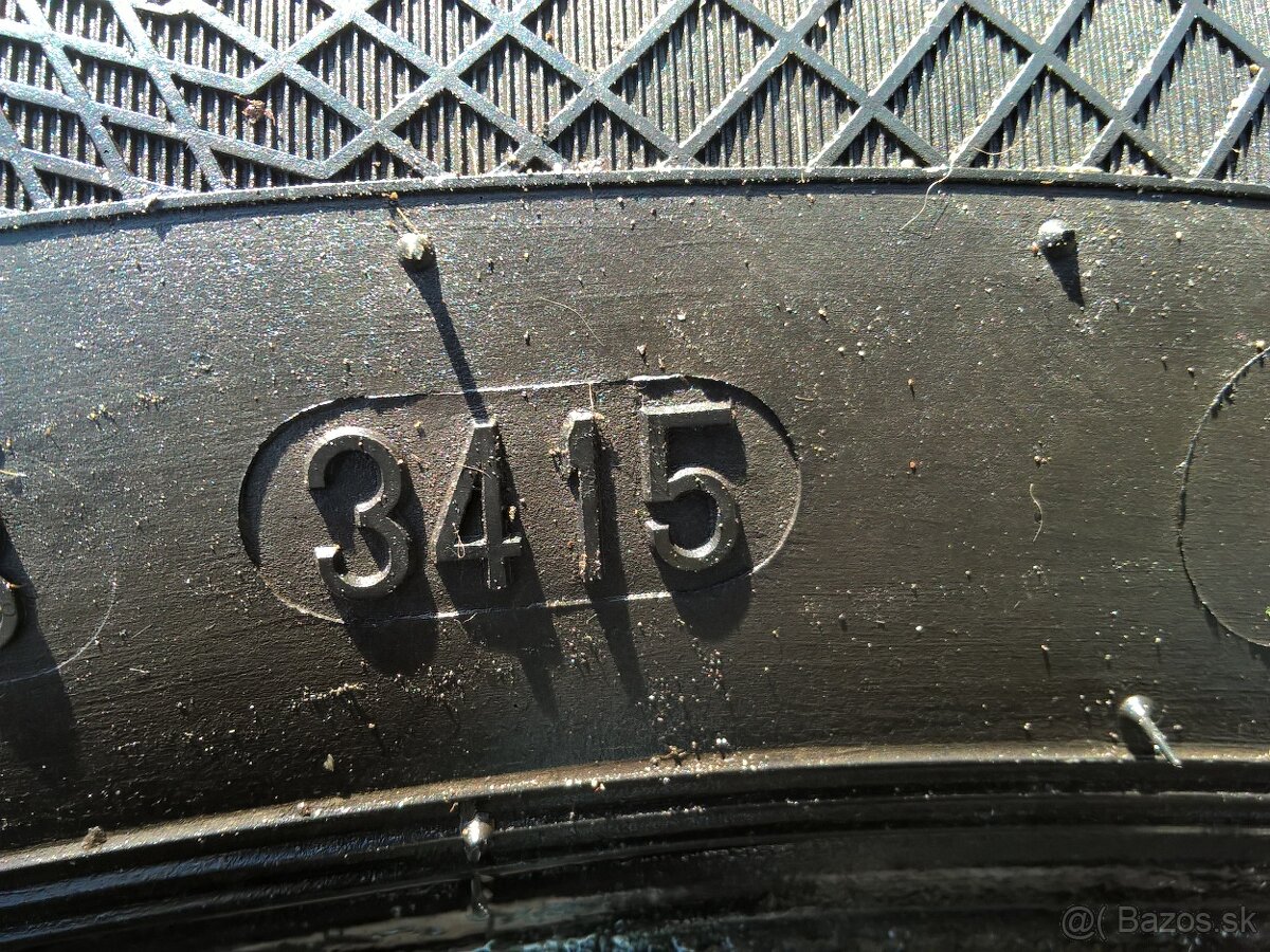 ZIMNÉ 215/55 R17 CONTINENTAL 2021 a PIRELLI 2022 OD 15€/kus - 20