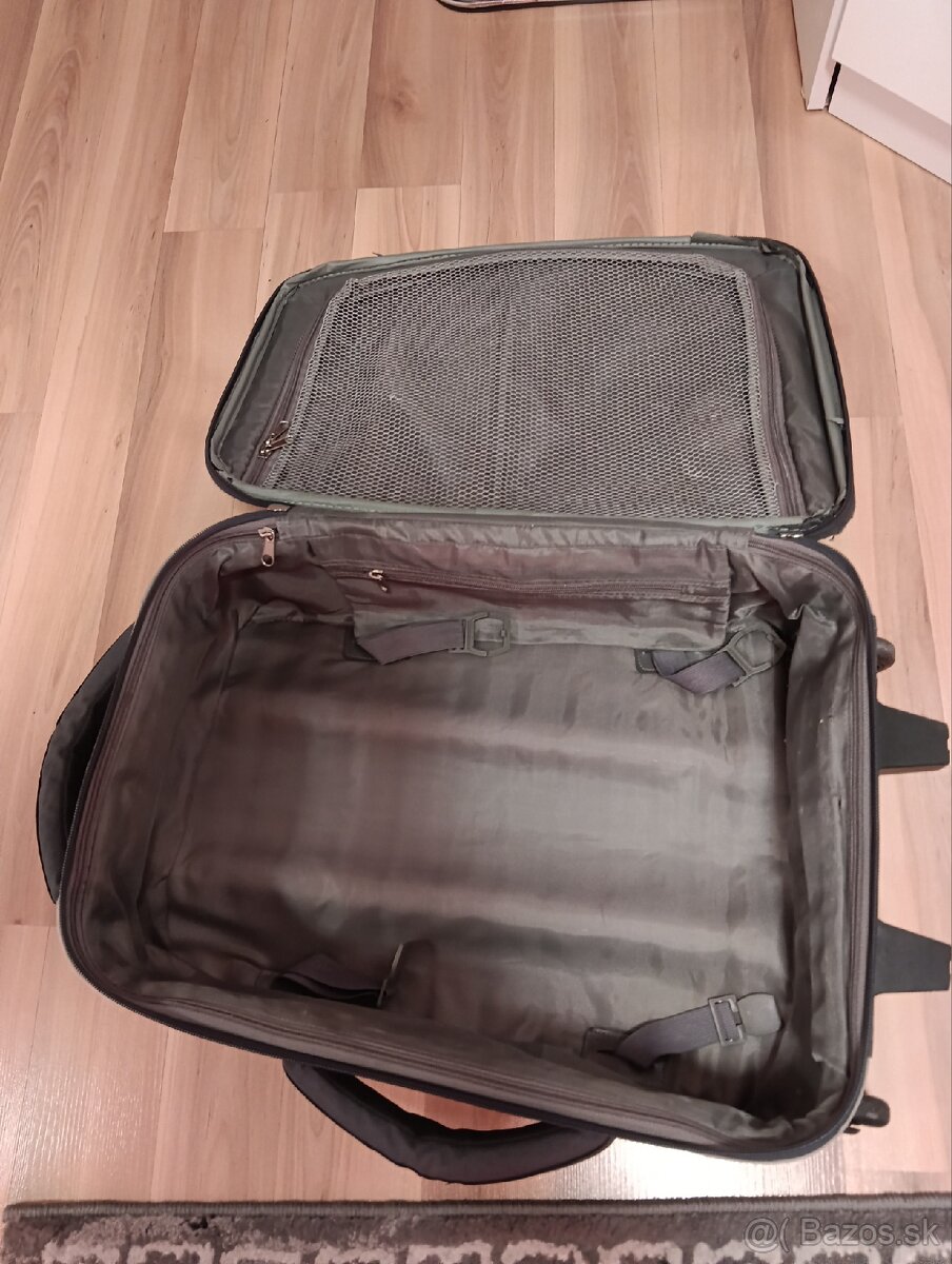 Cestovný kufor - 20