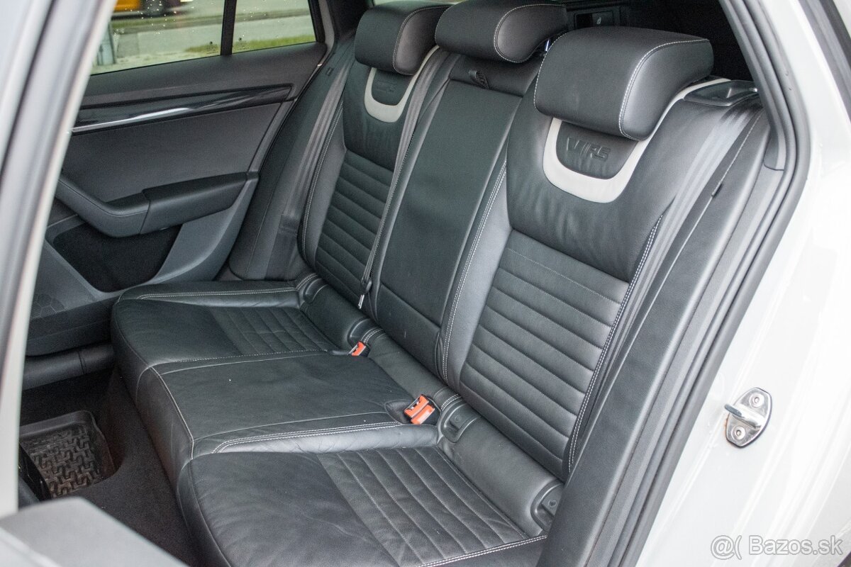 Škoda Octavia Combi 2.0 TFSI RS DSG 162kW - 20